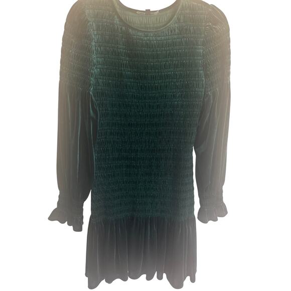 Gianni Bini Women's Smocked Velvet Mini Dress M Long Sleeve Ruffle Hem Green - Picture 7 of 13
